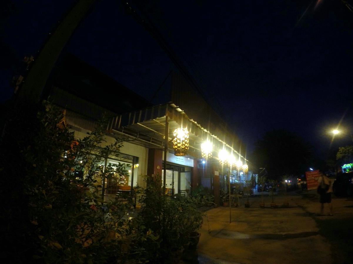 My Home Hostel Sukhothai Mueang Kao Ngoại thất bức ảnh